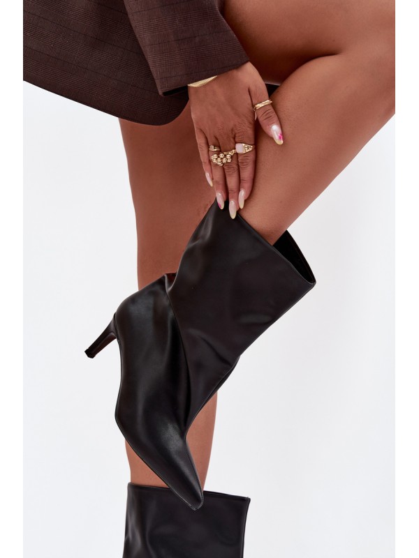 Slip-on women's ankle boots with high heel black Solvienne