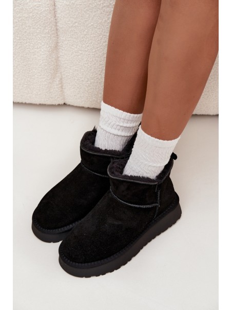 Snow boots made of natural suede lined with fur Vinceza 97961 Black