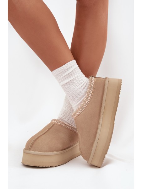 Low suede snow boots for women with embroidery on platform Vinceza 97960 beige