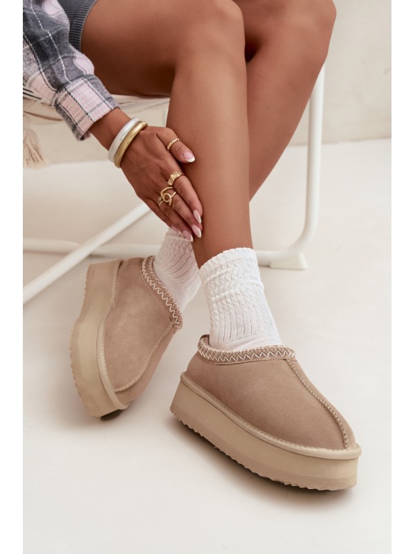 Low suede snow boots for women with embroidery on platform Vinceza 97960 beige