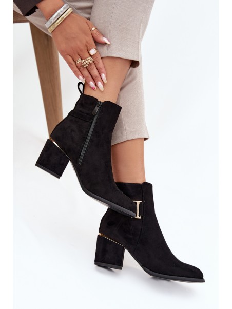 Insulated women's ankle boots with a heel with gold elements black Ambrine
