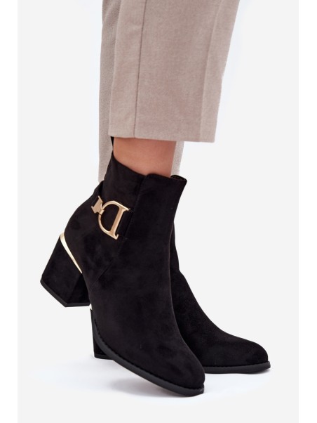 Insulated women's ankle boots with a heel with gold elements black Ambrine