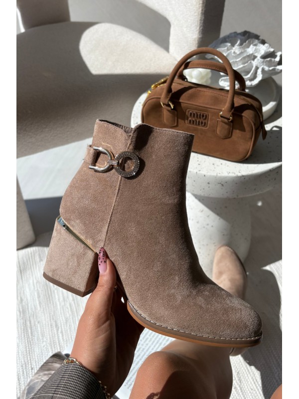 Insulated Women's Ankle Boots with Gold Details on Heel Beige Dorisse