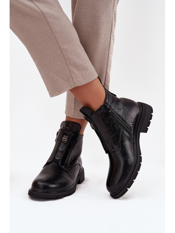 Insulated Women's Boots with Zipper and Decorative Detail Black Roselle