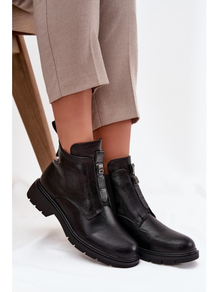 Insulated Women's Boots with Zipper and Decorative Detail Black Roselle