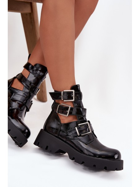 Lacquered Women's Boots with Straps and Silver Clamps Black Helisse