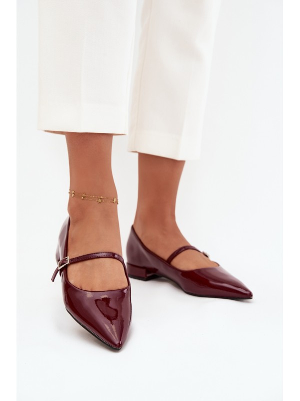 Patent leather ballerinas with a delicate heel with strap Bordeaux Isvella