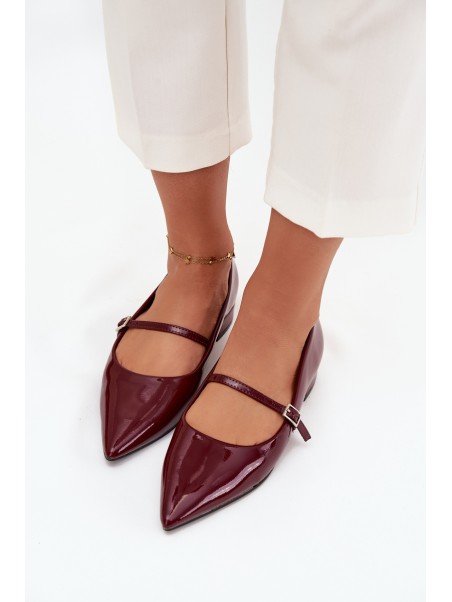 Patent leather ballerinas with a delicate heel with strap Bordeaux Isvella