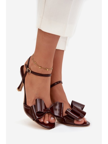 Patent leather high heel sandals with bow chocolate Noliva