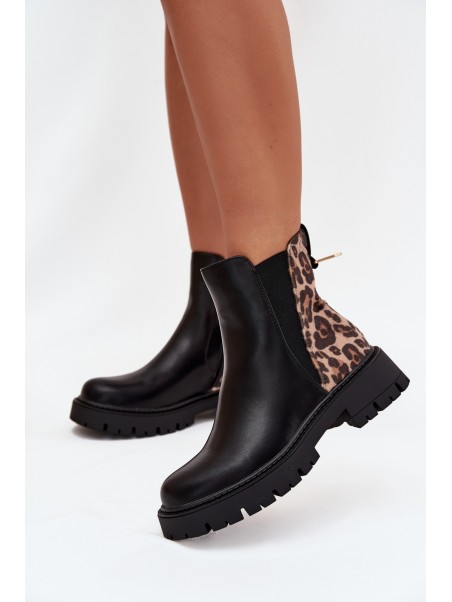 Insulated women's ankle boots with gold detail leopard pattern black Calista
