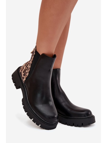 Insulated women's ankle boots with gold detail leopard pattern black Calista
