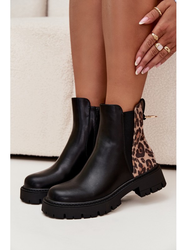 Insulated women's ankle boots with gold detail leopard pattern black Calista