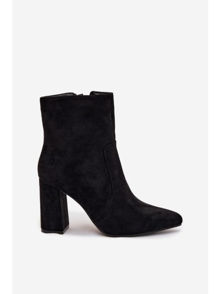 Insulated women's ankle boots with heel made of eco suede black Pralina
