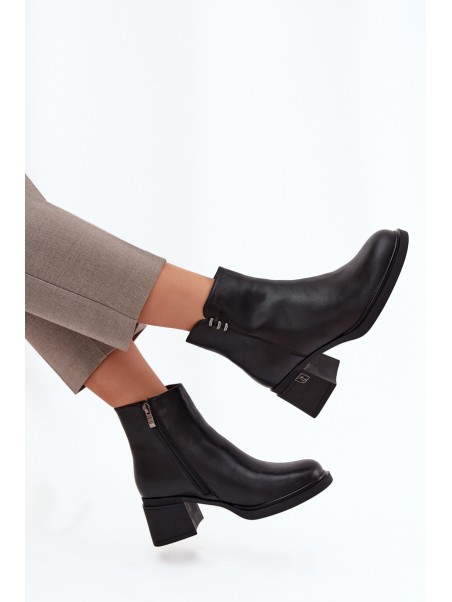 Leather Insulated Women's Ankle Boots on Block Vinceza 91159 Black