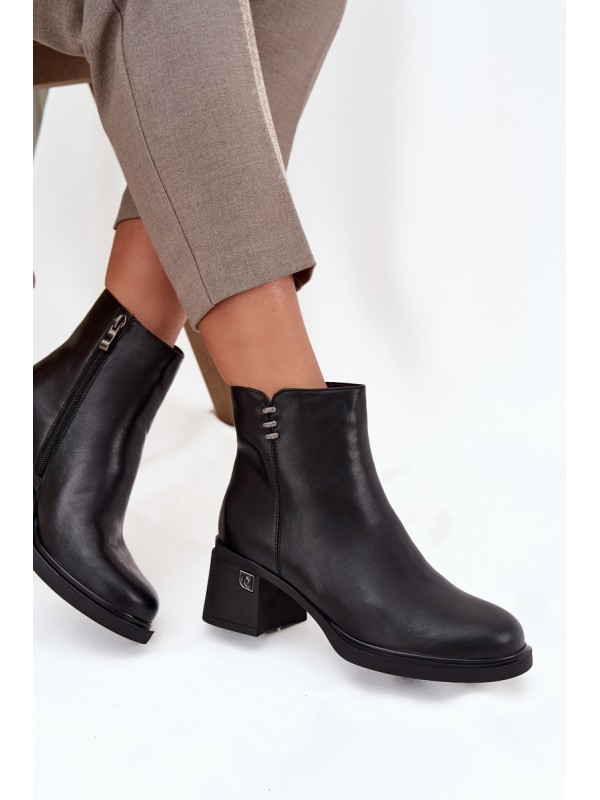 Leather Insulated Women's Ankle Boots on Block Vinceza 91159 Black