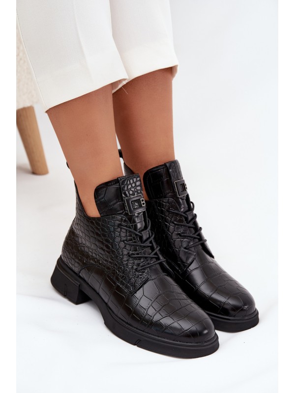 Leather Ankle Boots with Decorative Embossing Insulated Vinceza 66815 Black