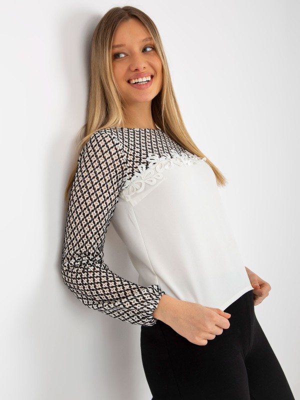 Bluzka-LK-BZ-506085.36X-ecru
