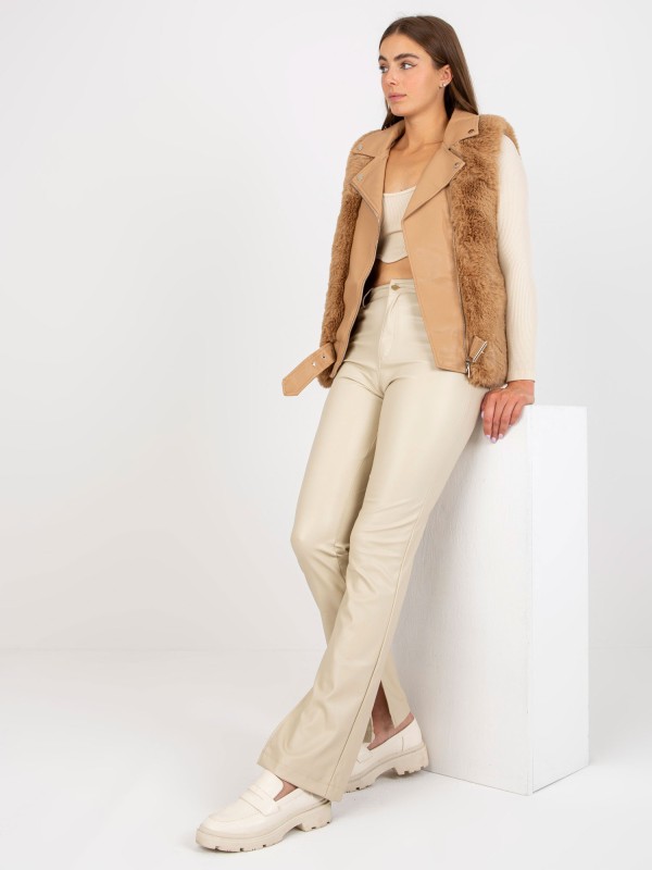 Liemenė-AI-KZ-FL202036.63-kupranugario