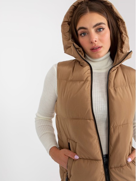 Kamizelka-NM-KZ-P22-6608.98P-camelowy
