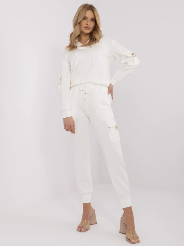 Komplektas-NM-KMPL-V5655.37-ecru