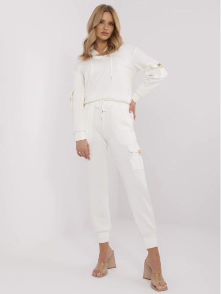 Komplektas-NM-KMPL-V5655.37-ecru