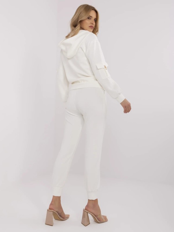 Komplektas-NM-KMPL-V5655.37-ecru