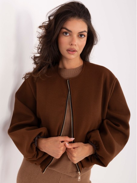 Užtraukiama bomber stiliaus striukė