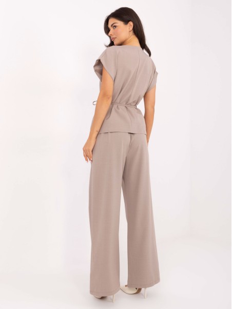 Komplektas-IT-KMPL-21029.78-tamsiai smėlio spalvos