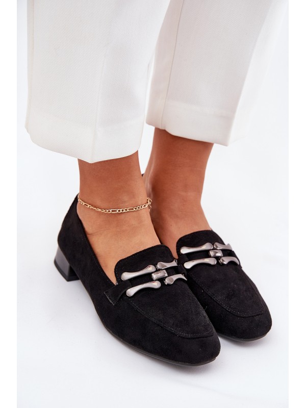 Mokasinai su dekoracijomis ant subtilaus kulno, ekologiškos zomšos, juodi, Pillitha