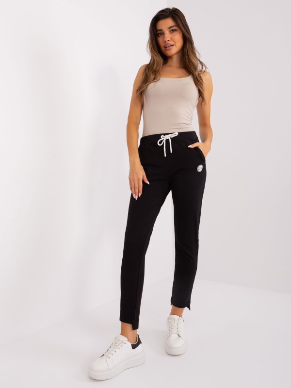 Spodnie dresowe-RV-DR-8370-1.57P-czarny Spodnie dresowe-RV-DR-8370-1.57P-czarny
