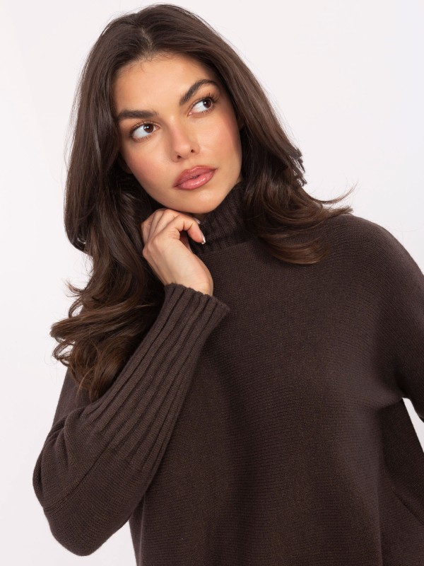 Sweter-IT-SW-8003.18P-ciemny brązowy