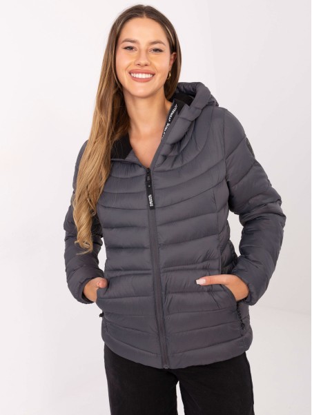 Striukė su kišenėmis