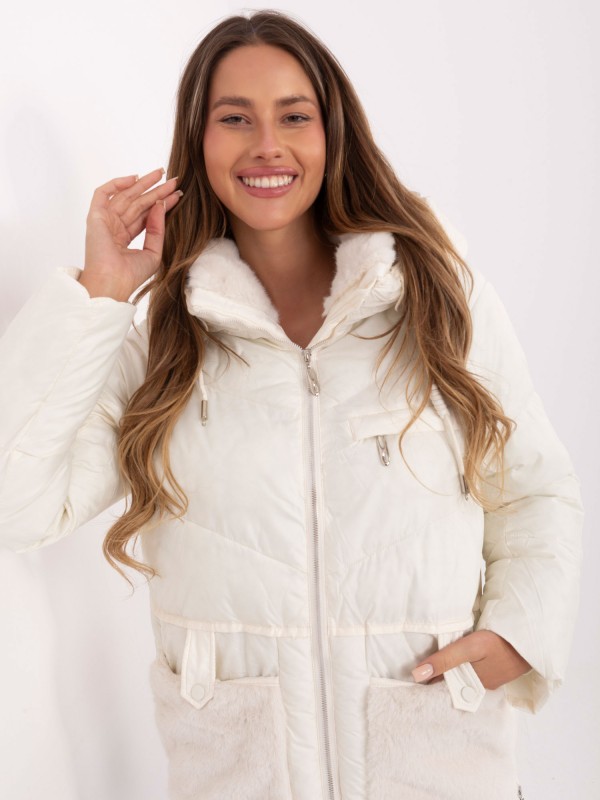 Striukė-MBM-KR-2637.33P-ecru Striukė-MBM-KR-2637.33P-ecru