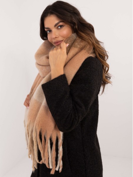 Šalikas-AT-SZ-2312502.35-kupranugario spalvos