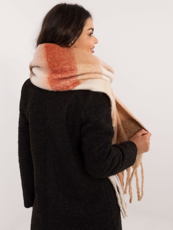 Šalikas-AT-SZ-2312502.35-kupranugario spalvos