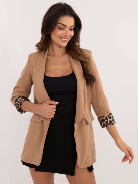 Švarkas-DHJ-MA-18657-1,86-kupranugaris