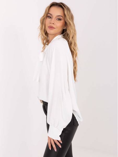 Palaidinė-MI-BZ-272509.07-balta