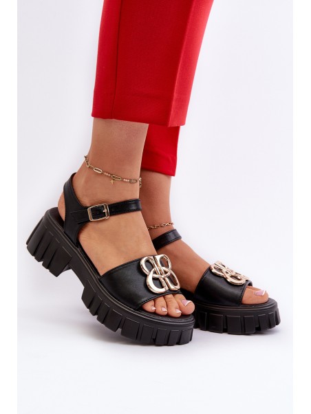 Moteriškos platforminės basutės