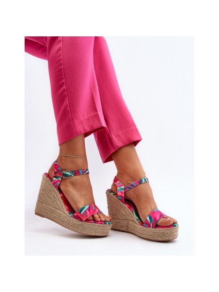 Moteriški žemos medžiagos sportbačiai Big Star KK274004 Juodi