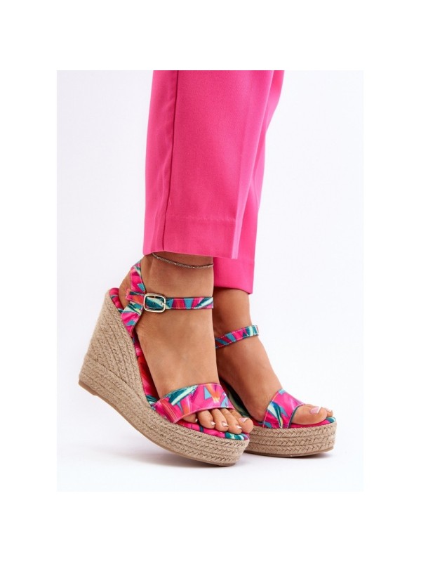 Moteriški žemos medžiagos sportbačiai Big Star KK274004 Juodi