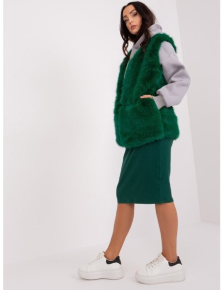 Tamsiai žalia liemenė