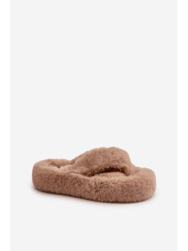 Batai ant didžiulės platformos