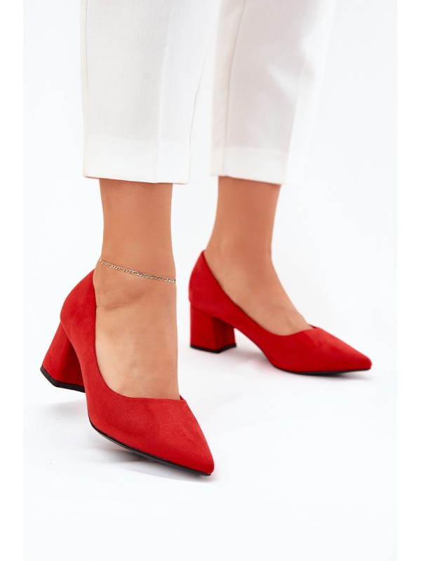 Women's pumps with pointed toes on a heel red Merinette