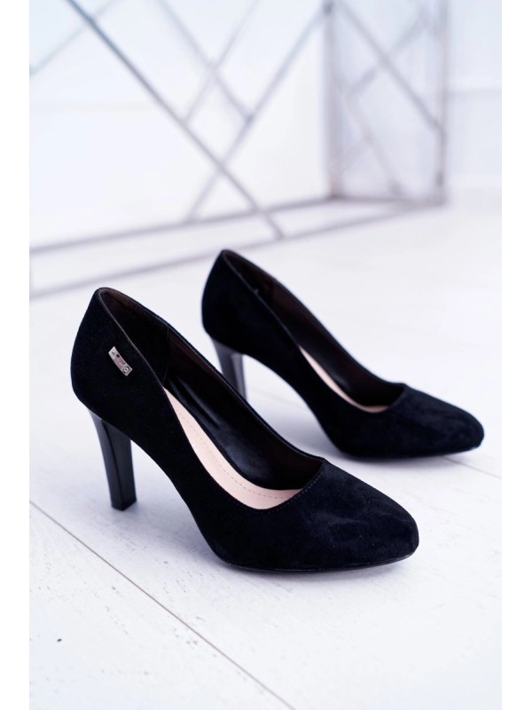 Lacquered High Heels With Gold Buckle Black Vivae