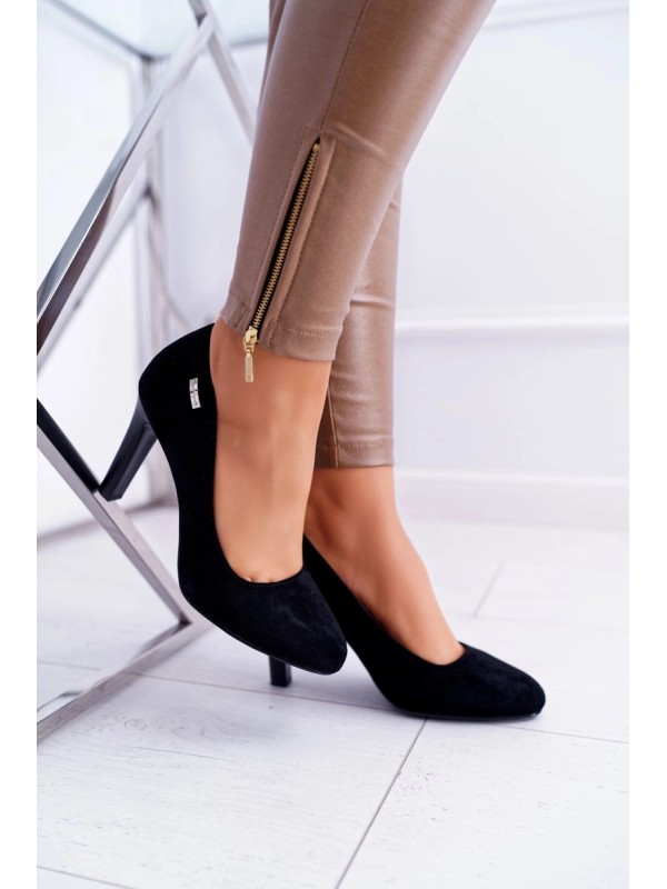 Lacquered High Heels With Gold Buckle Black Vivae 2