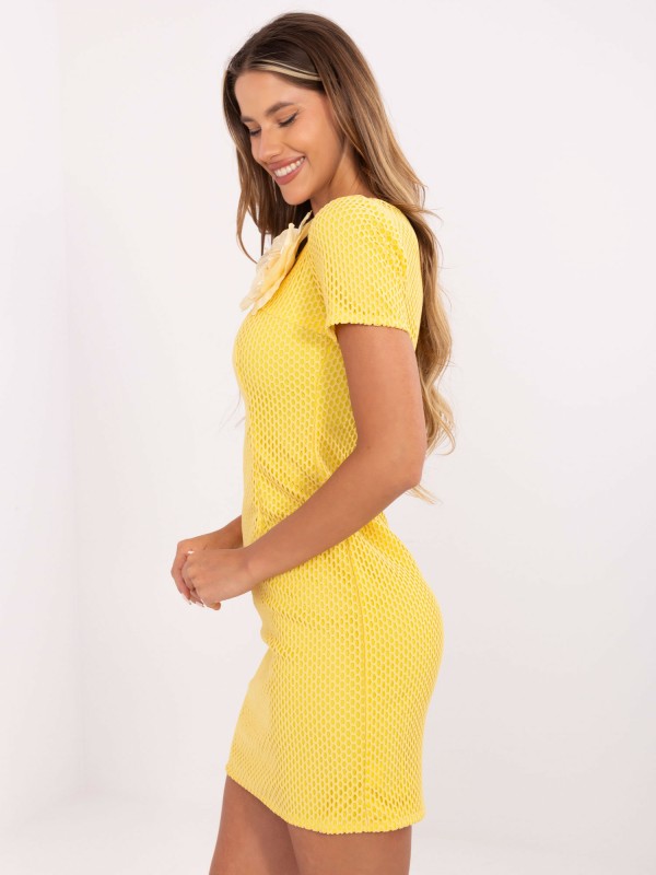 Sukienka-LK-SK-506335.21-ciemny żółty