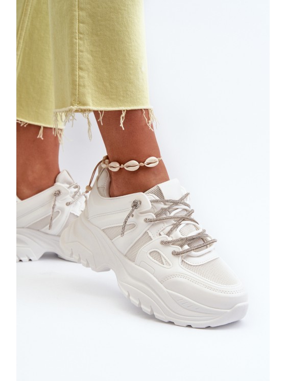 Moteriški sportbačiai ant stambaus pado su dekoratyviniu raišteliu White Relissa 2