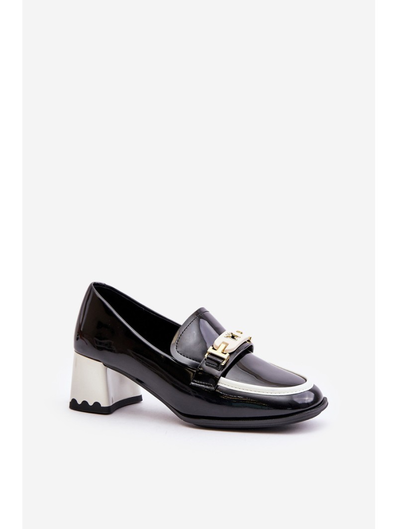 Lakuoti moteriški kulniukai su puošmena Black Artiker 55C1002