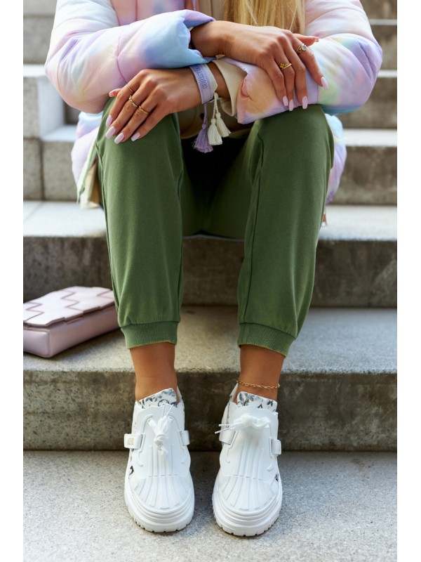 Lengvi odiniai sportiniai batai ant platformos Artiker 55C1041 juodi