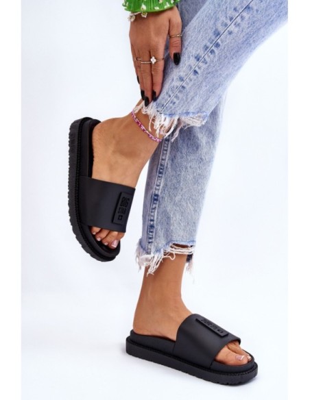 Moteriškos šlepetės Big Star LL274429 juodos